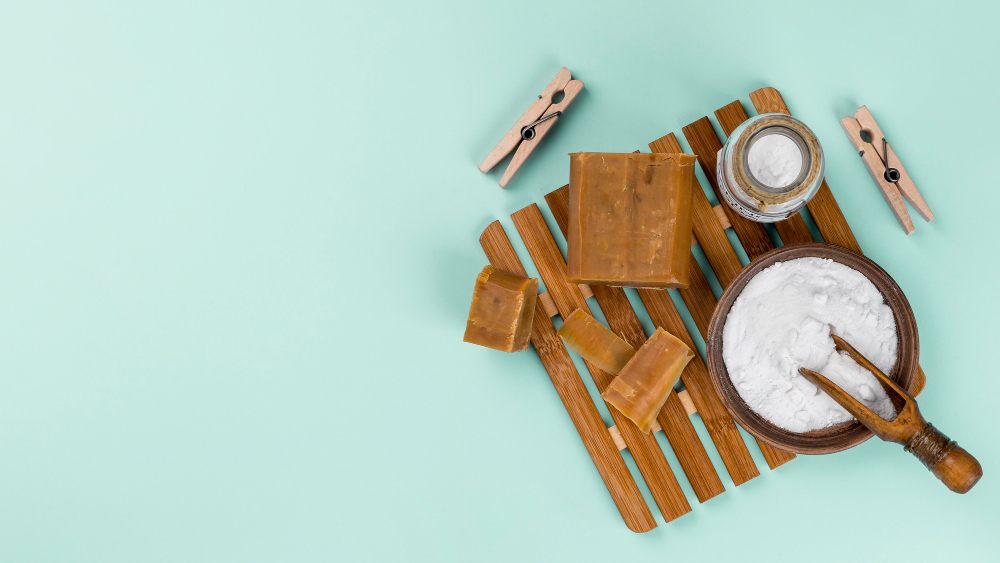 savon noir et bicarbonate naturel